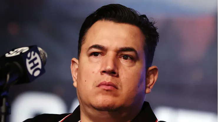 Eddy Reynoso no dudó en manifestar su apoyo hacia Canelo Álvarez.