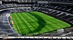 Tiene una capacidad para 70.000 personas, aunque en grandes eventos puede recibir hasta 100.000 personas.