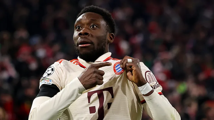 Alphonso Davies será baja en Bayern Múnich