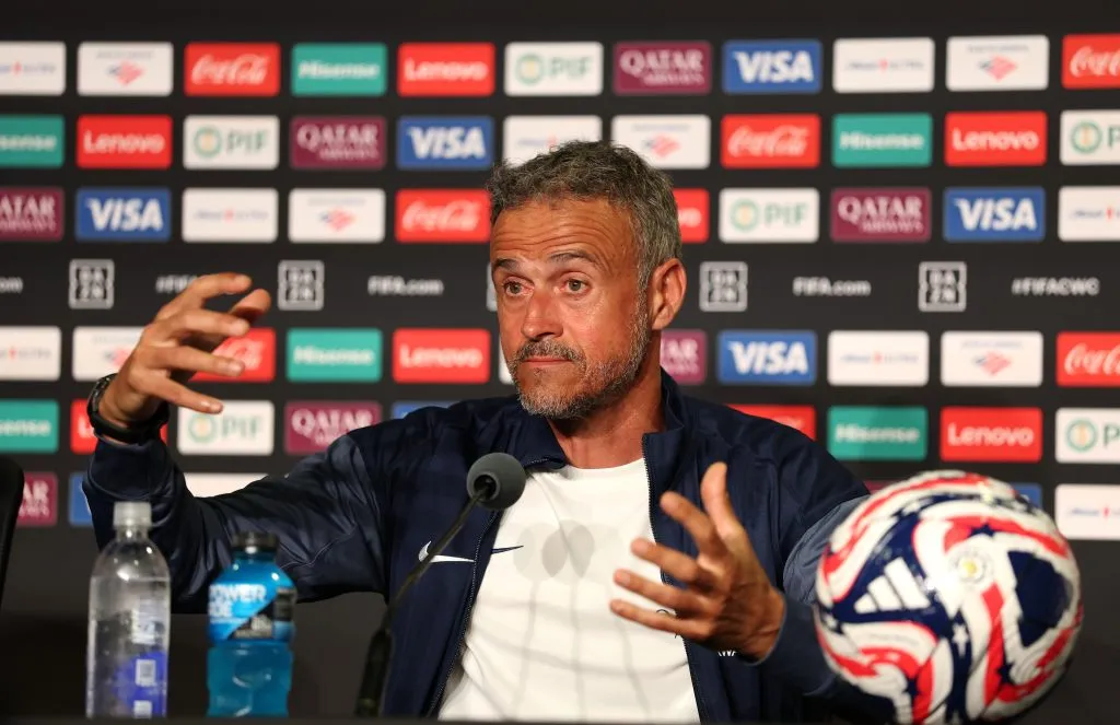Luis Enrique en rueda de prensa (GETTY IMAGES)