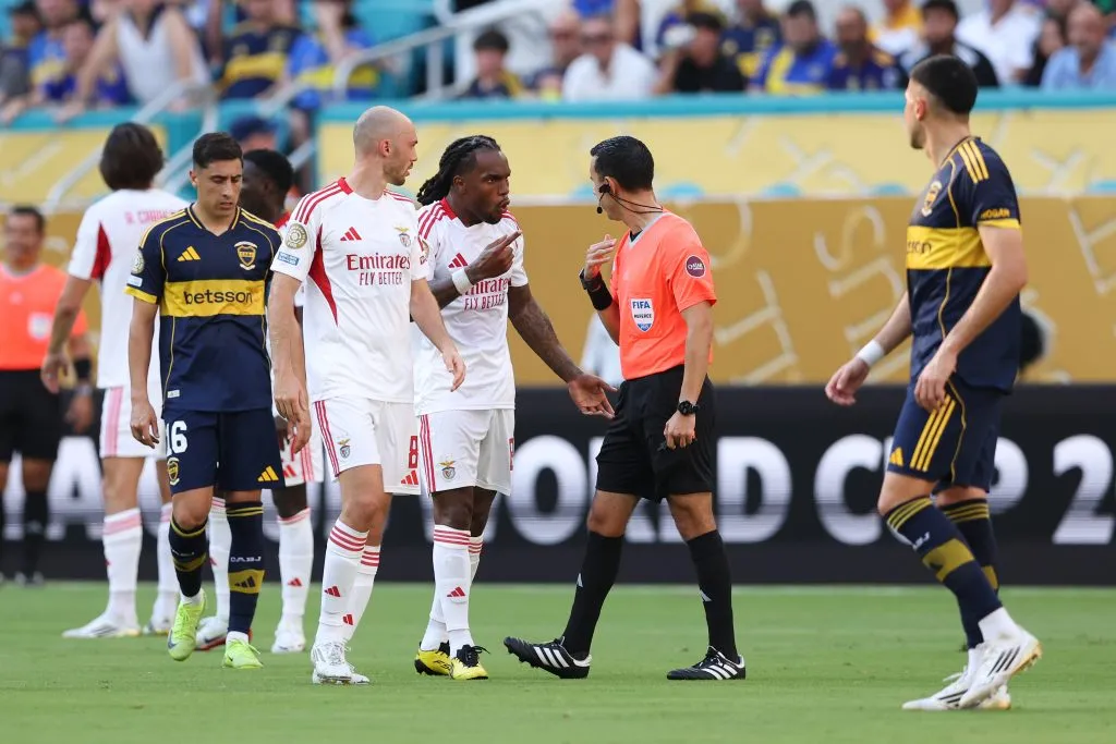 César Ramos durante el juego entre Boca Juniors y Benfica (Getty Images)