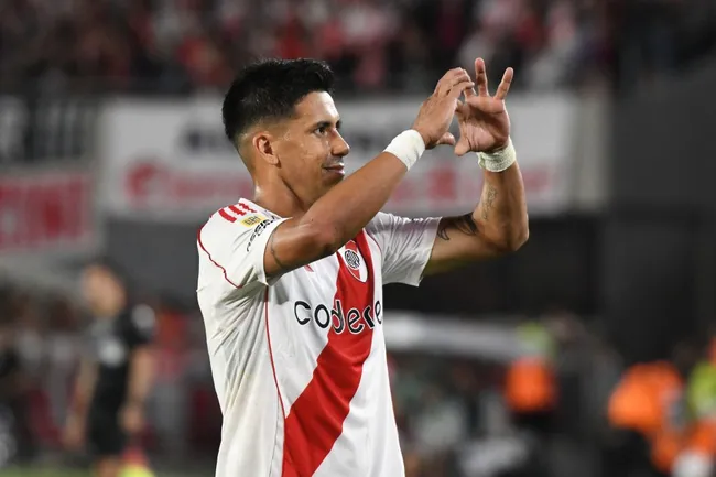 Maxi Meza chocará contra sus ex compañeros de Rayados [Foto: Getty]