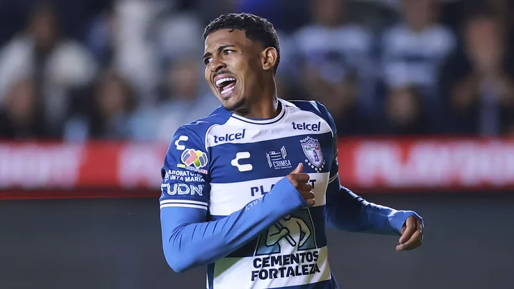 John Kennedy no es titular con Pachuca ante Real Madrid