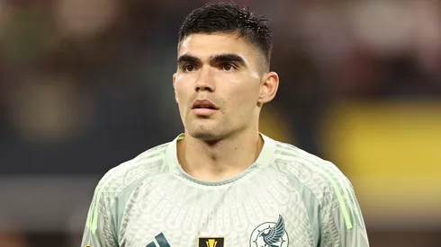 Johan Vásquez con la Selección Mexicana