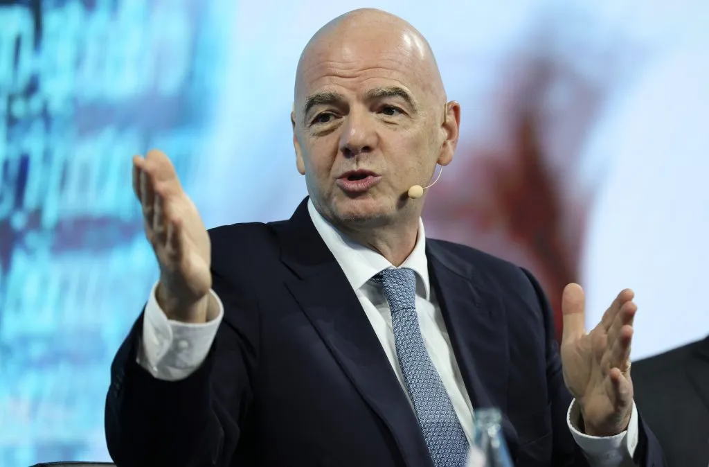 Infantino y FIFA podrían afectar a los equipos mexicanos con su decisión [Foto: Getty]