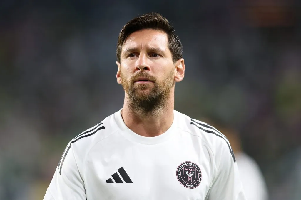 Álvaro Morales criticó a Lionel Messi por no haber podido ganar la Champions League con PSG. (Getty Images)