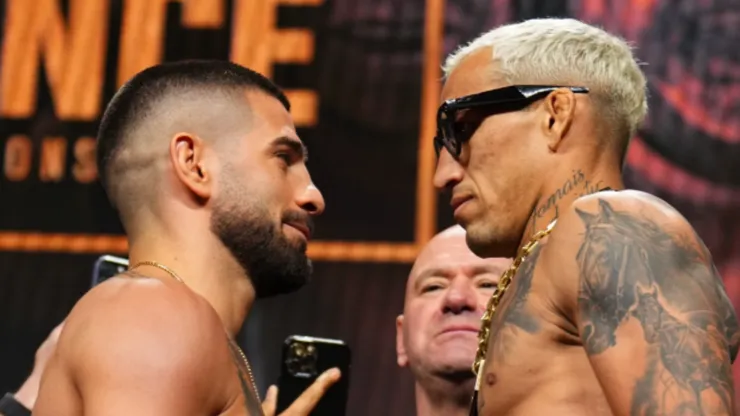 Ilia Topuria y Charles Oliveira protagonizarán la pelea estelar de UFC 317.