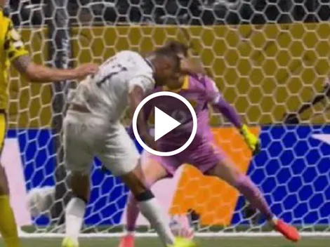 La polémica jugada en la que todo Rayados pidió penal