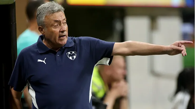 Torrent lamentó su primera derrota con Rayados en su cuarto encuentro.