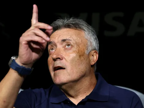 Domènec Torrent estalló contra el arbitraje tras la eliminación de Rayados