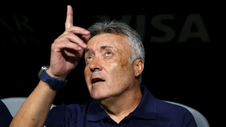 Torrent se mostró molesto con las decisiones arbitrales en Rayados vs. Dortmund