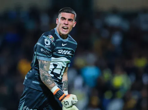 El arquero mundialista que podría llegar a Pumas para reemplazar a Álex Padilla