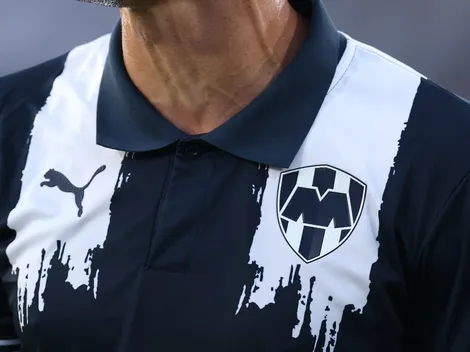 Se ilusiona Torrent: el '9' de lujo que fue ofrecido a Rayados para acompañar a Berterame