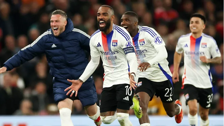 Olympique de Lyon jugará también la UEFA Europa League.