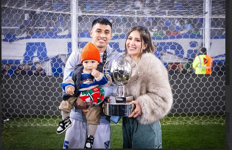 Claudio Baeza, feliz tras volver a ser campeón.