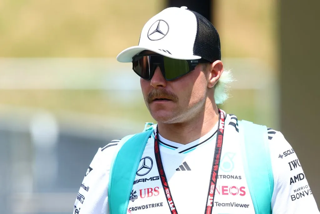 Valtteri Bottas, piloto de reserva de Mercedes en 2025 (GETTY IMAGES)