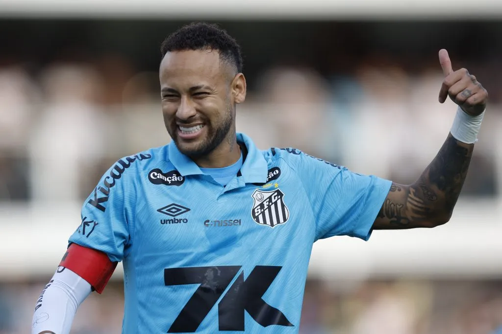 Neymar regresó al Santos de Brasil (GETTY IMAGES)