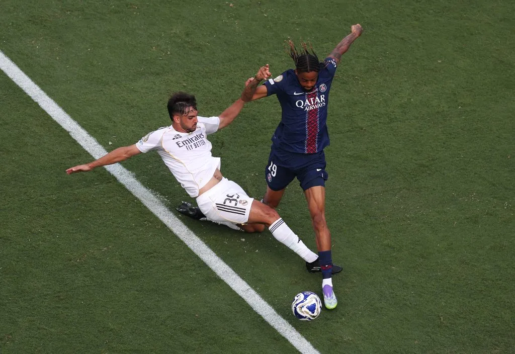 Bradley Barcola en PSG vs. Real Madrid (GETTY IMAGES)
