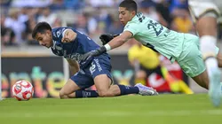 Alan Bautista le robó el balón a Rodrigo Parra para poner el 1-1 transitorio de Pachuca ante Pumas.