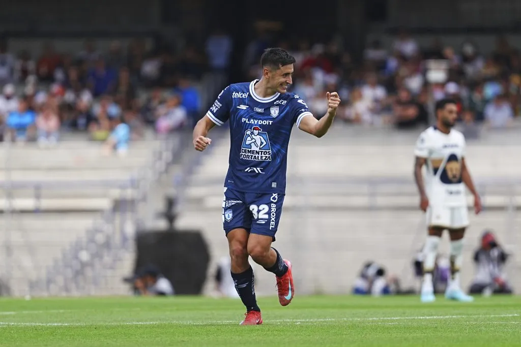 Gastón Togni definió la victoria de Pachuca ante Pumas UNAM con un golazo en el Estadio Universitario. (Imago7)