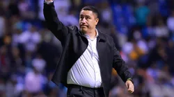 Efraín Juárez seguirá como entrenador de Pumas