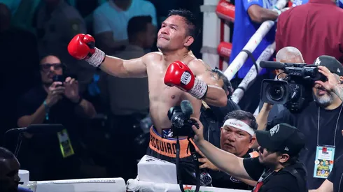 Manny Pacquiao lució conmovido luego de su pelea ante Mario Barrios.