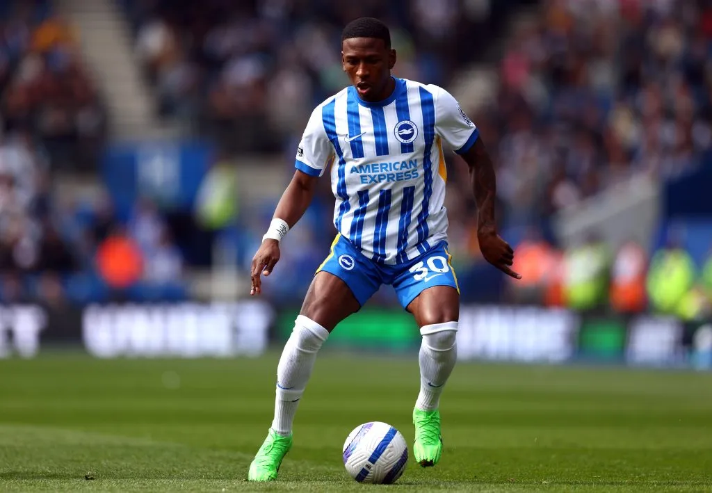 Pervis Estupiñán será nuevo compañero de Santiago Giménez en Milan (Getty Images)