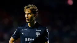 Sergio Canales renovará su contrato con Rayados