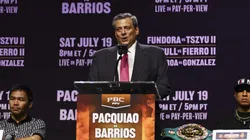 Mauricio Sulaimán se escandalizó por el debut profesional de una niña de 12 años en el circuito