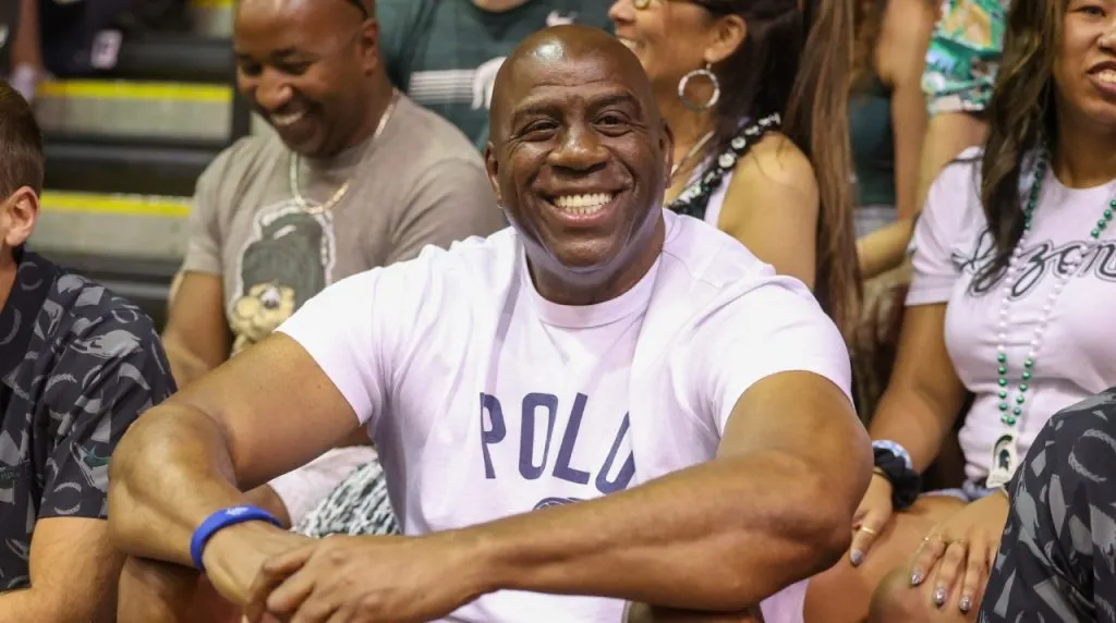 Magic Johnson exjugador de Lakers