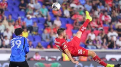 Paulinho anotó su tercer gol en dos partidos por la Leagues Cup 2025.