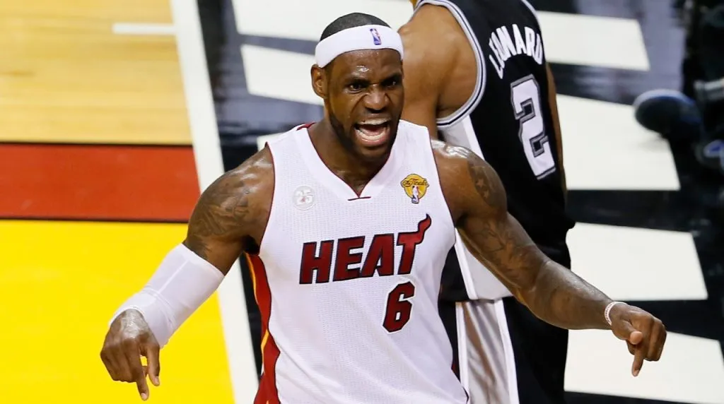 LeBron James con Miami Heat en las Finales de la NBA. (Foto: Getty Images)