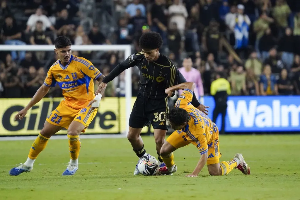 Tigres no pudo con LAFC y comprometió su clasificación a cuartos de final. (Imago7)