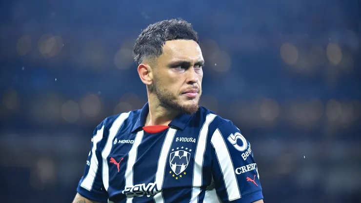 Lucas Ocampos podría dejar Rayados