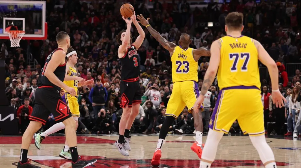 Bulls vs. Lakers de la NBA 2024-25. (Foto: Getty Images)