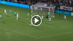 Santos no duró ni un minuto: LA Galaxy anotó el primero.