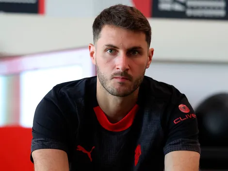 Milan tomó una decisión que afecta directamente a Santiago Giménez