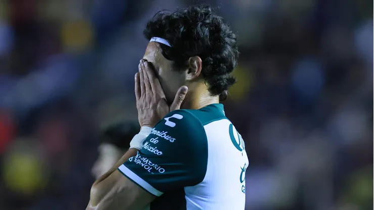 Fichó por Santos en 2020 y jugó para los Guerreros durante los últimos dos años.