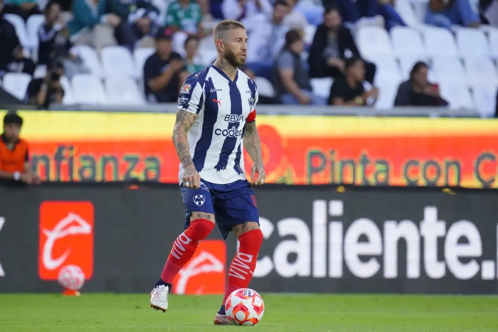 Sergio Ramos durante el juego ante Club León (JAM Media)