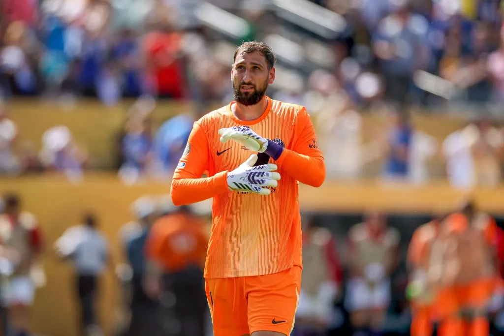 Gianluigi Donnarumma aseguró que su salida de PSG se debe a la decisión de un tercero que no mencionó, aunque todo indica que hizo referencia a Luis Enrique. (Getty Images)