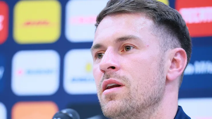 Aaron Ramsey le da buenas noticias a Pumas