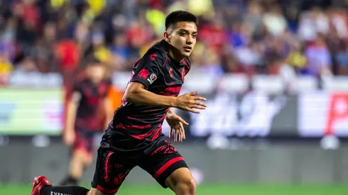 Un entrenador mexicano reveló que Gilberto Mora aún no es un jugador de Primera División