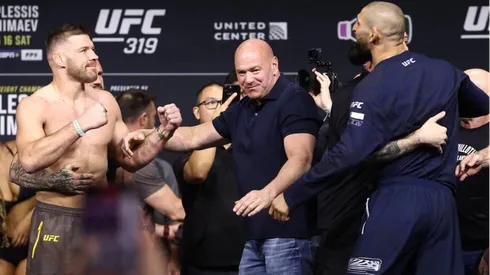 UFC 319 proclamó como campeón del peso mediano a Khamzat Chimaev.