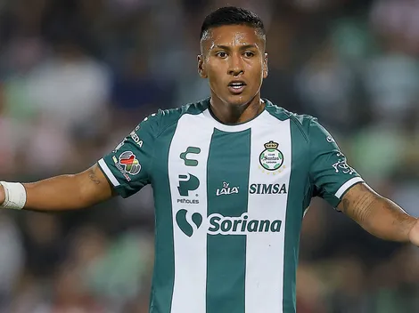 Pedro Aquino deja Santos Laguna y tiene nuevo equipo en su carrera