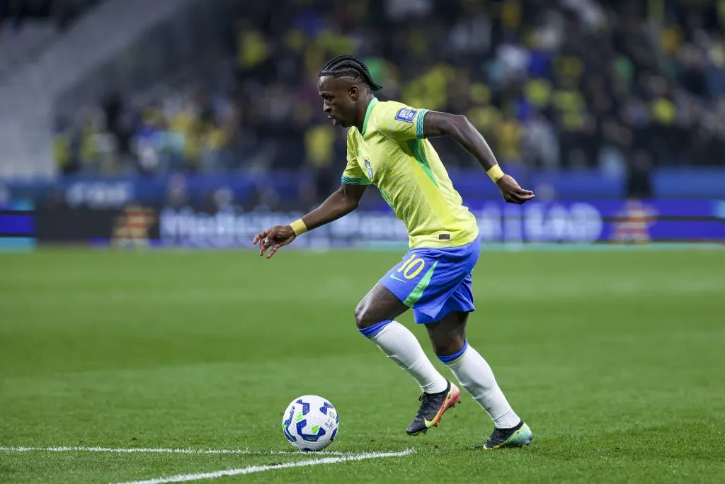 Vinícius en su último partido con Brasil ante Paraguay (Getty Images)