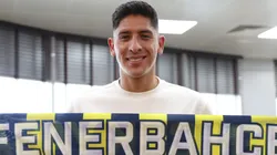 El capitán de la Selección Mexicana jugará en Fenerbahce en condición de cedido por West Ham durante una temporada y con opción de compra.