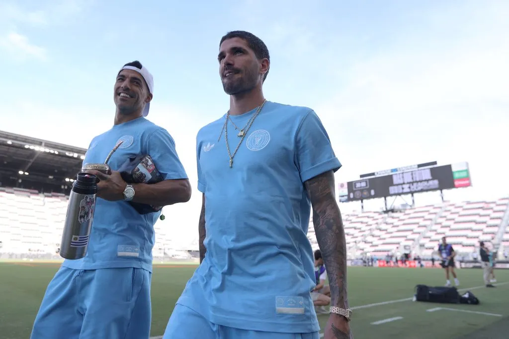 Suárez y De Paul llegaron al estadio, pero irán a la banca [foto: Getty]