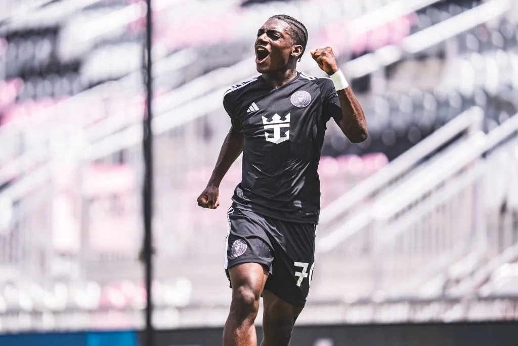 Bryan Destin, delantero de Inter Miami II, nación en Haití, vivió desde pequeño en Estados Unidos y fue adoptado por padres mexicanos. (Inter Miami II oficial)