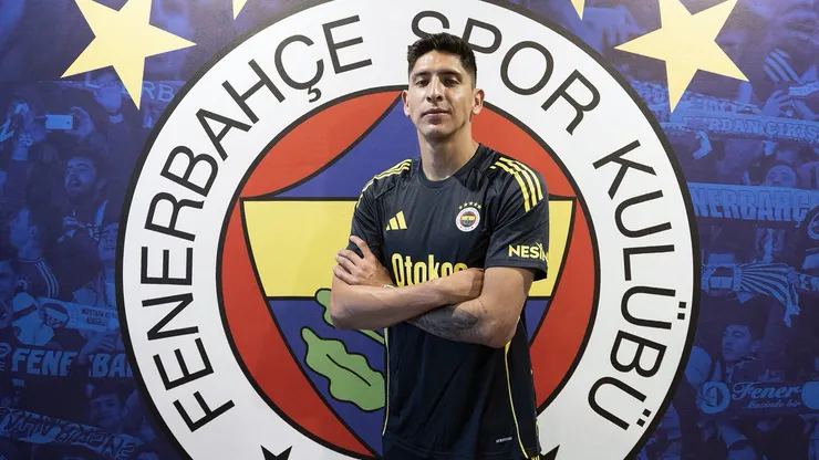 Edson Álvarez jugará en condición de cedido por West Ham durante un año.
