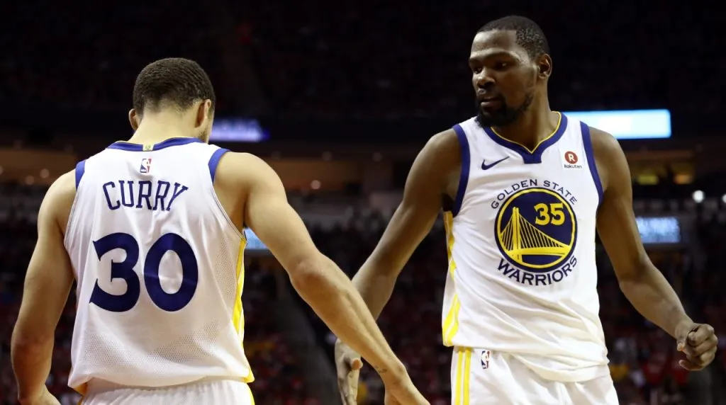 Curry y Durant ganaron dos títulos en Warriors. (Foto: Getty Images)